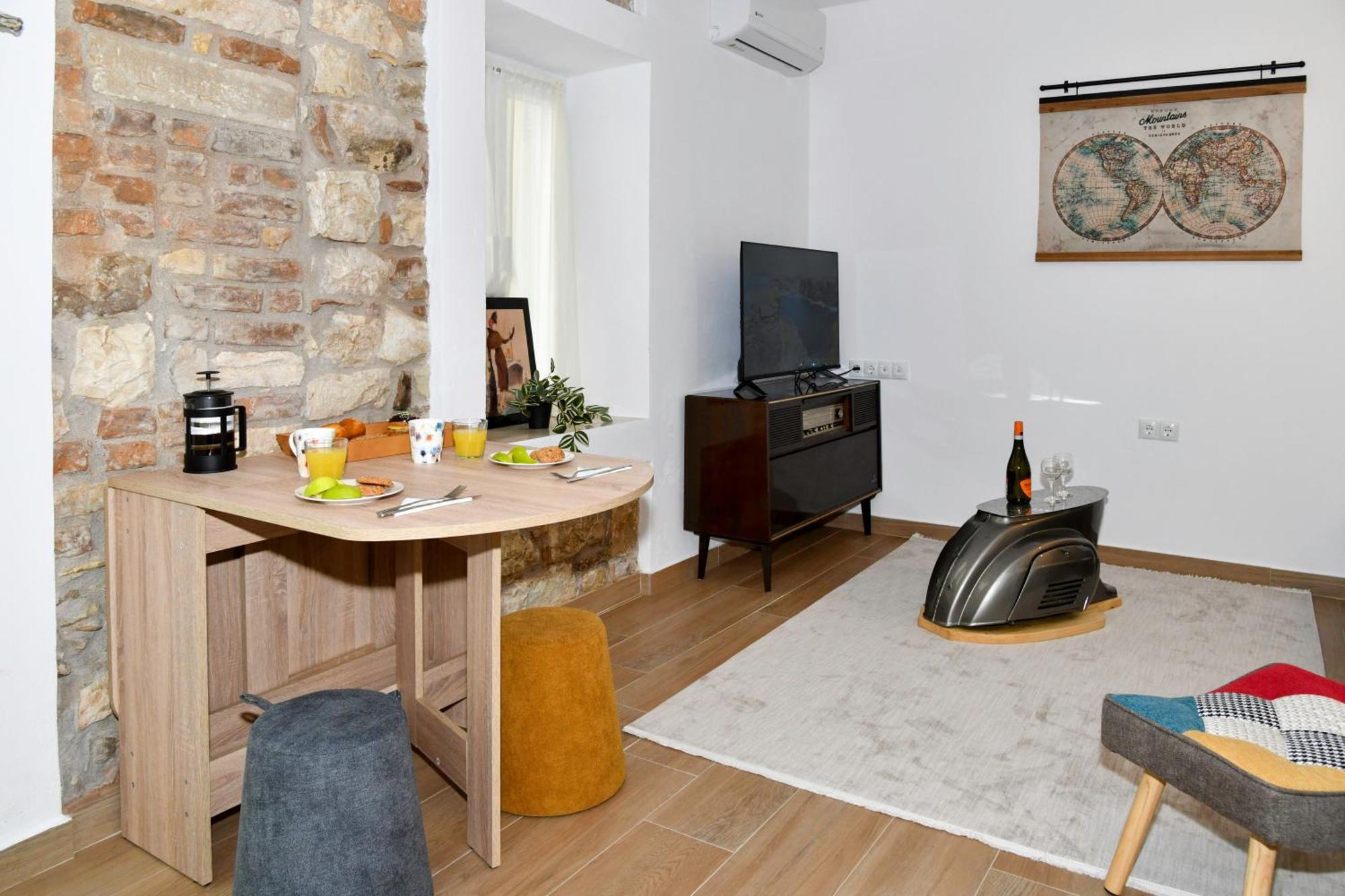 Captain Theo'S Modern Apartment Maria Lefkimmi  Exterior foto